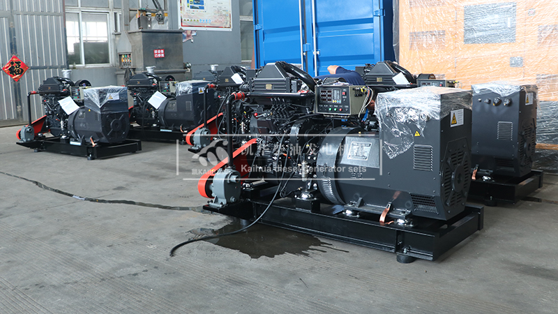 潮州十臺船用發電機組成功出廠